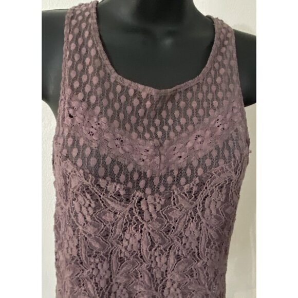 American Eagle Outfitters Jr.s/Women Size Small Top Sleeveless Blouse Floral - Picture 2 of 9